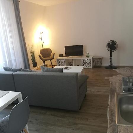 Sky Thermal Apartment KLV Exterior foto